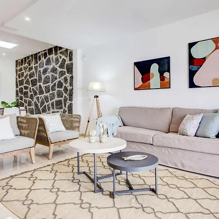 Homu Aura - Fantastica Con Piscina Privada Villa